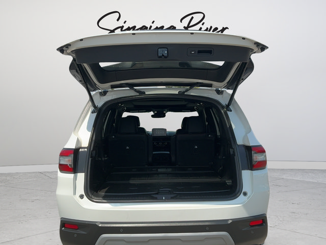 Used 2025 Honda Pilot TrailSport image 25