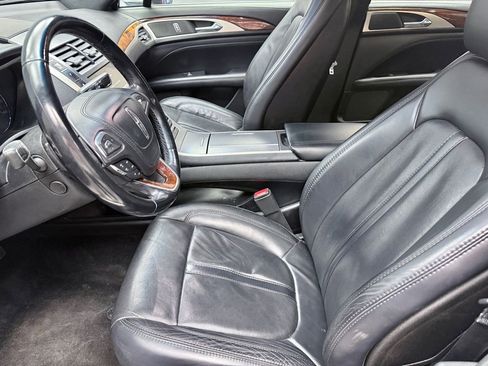 Used 2017 Lincoln MKZ Reserve w/ Climate Package image 10