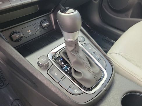 Used 2023 Hyundai Kona Limited image 32