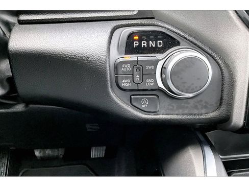 Certified 2025 RAM 1500 Big Horn AWD/4WD image 31