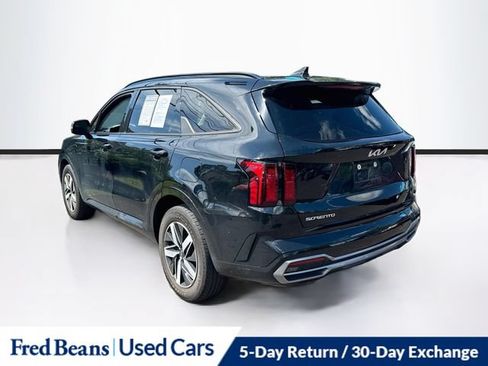 Used 2023 Kia Sorento S w/ Panoramic Sunroof Package FWD image 7