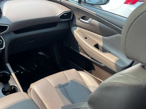 Used 2020 Hyundai Santa Fe Limited AWD/4WD image 19