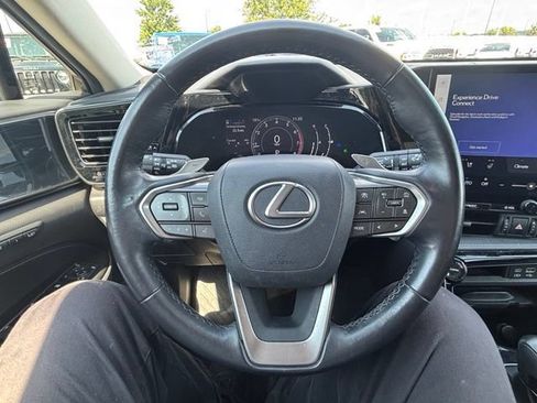 Used 2022 Lexus NX 350 AWD image 16