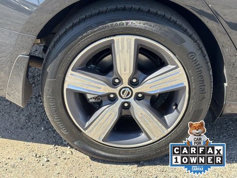 Certified 2022 Nissan Altima 2.5 SV w/ SV Premium Package FWD image 10