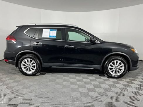 Used 2020 Nissan Rogue S w/ Special Edition Package FWD image 12