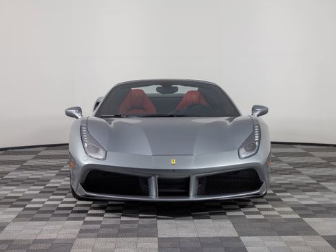 Used 2019 Ferrari 488 Spider image 23