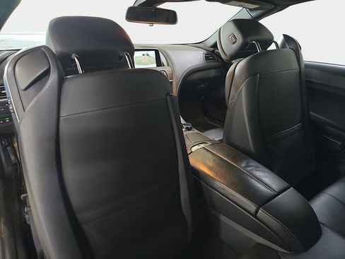 Used 2018 BMW 640i Convertible w/ Executive Package RWD image 16