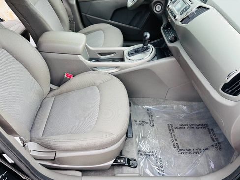 Used 2014 Kia Sportage LX image 13