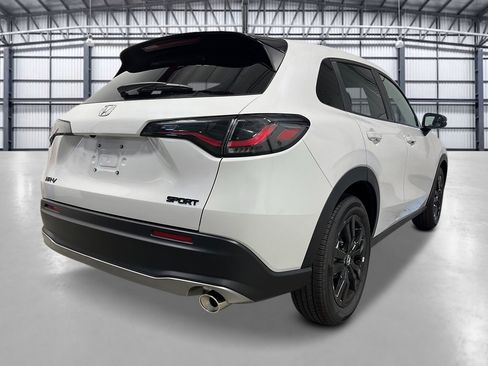 New 2027 Honda HR-V Sport image 5