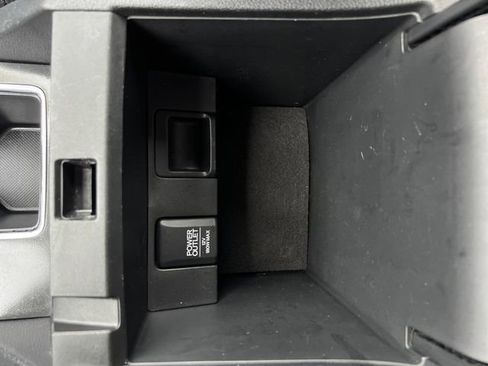 Used 2014 Honda Accord Sport image 24