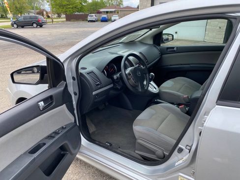 Used 2012 Nissan Sentra 2.0 SR FWD image 12