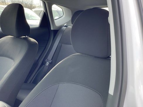 New 2026 Hyundai Kona SE image 22