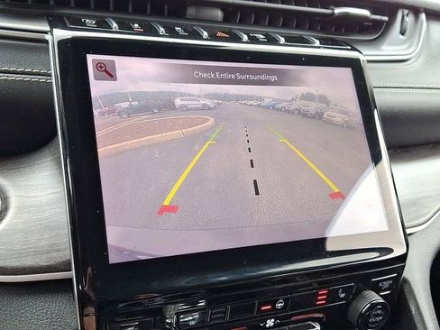 Used 2021 Jeep Grand Cherokee L Limited image 23