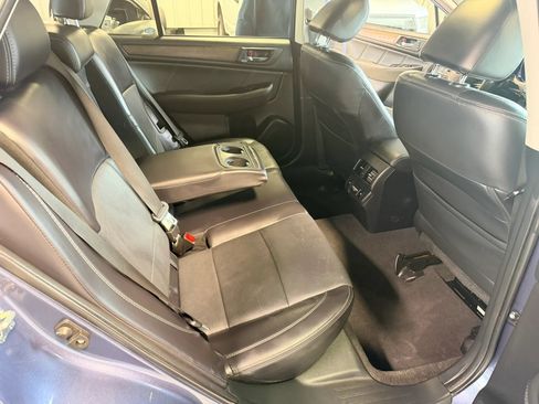 Used 2018 Subaru Outback 2.5i Limited AWD/4WD image 13