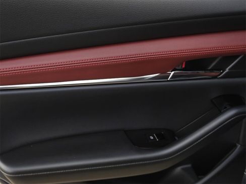 New 2026 MAZDA MAZDA3 2.5 S Hatchback w/ Premium Pkg image 7