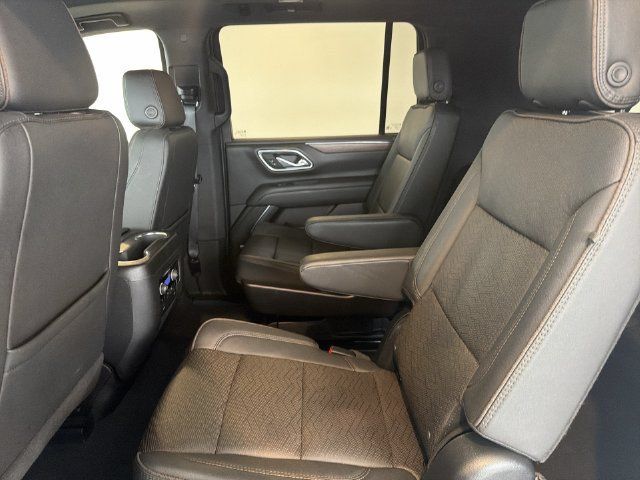 Certified 2024 Chevrolet Suburban High Country AWD/4WD image 20