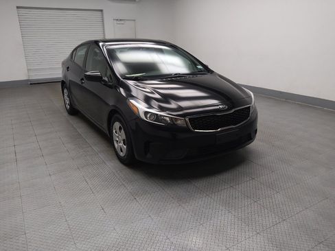 Used 2017 Kia Forte LX FWD image 13