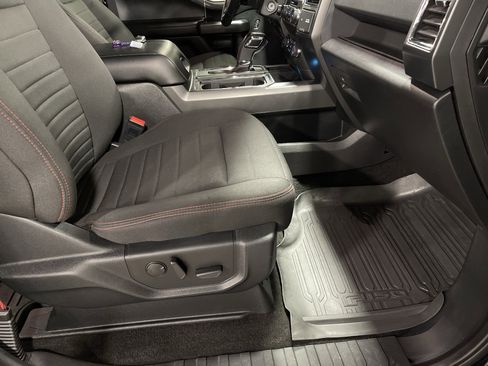 Used 2019 Ford F150 XLT w/ Equipment Group 302A Luxury image 15