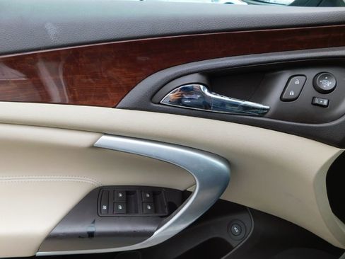 Used 2016 Buick Regal Premium image 29