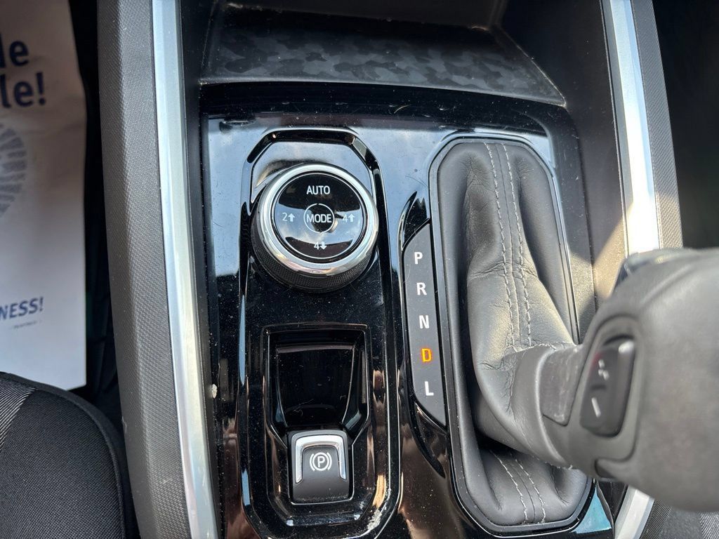 Used 2026 Chevrolet Colorado Trail Boss AWD/4WD image 43