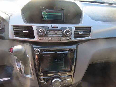 Used 2014 Honda Odyssey Touring image 27