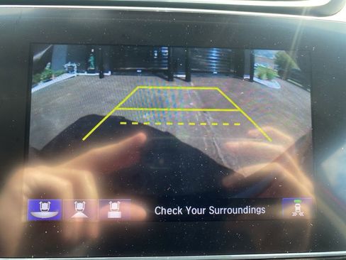 Used 2021 Honda CR-V Touring image 19