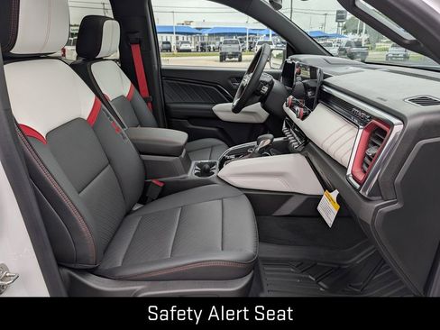 New 2026 GMC Canyon AT4X AWD/4WD image 34