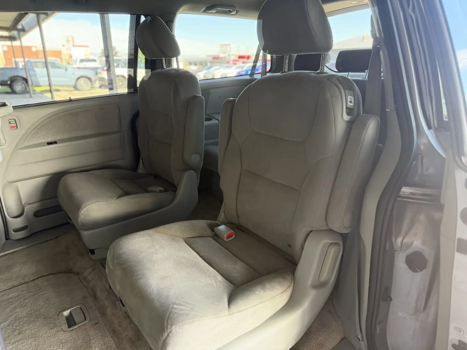 Used 2010 Honda Odyssey EX image 15