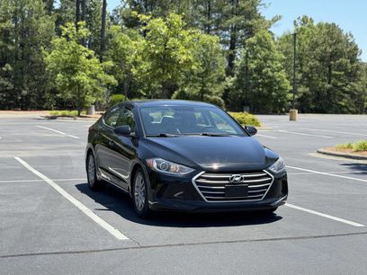 Used 2017 Hyundai Elantra SE