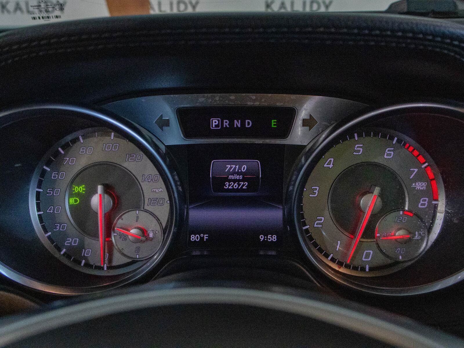 Used 2016 Mercedes-Benz SL 400 image 11
