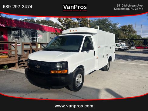 Used 2006 Chevrolet Express 3500 image 1