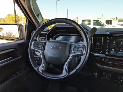 Used 2023 Chevrolet Silverado 1500 RST image 30