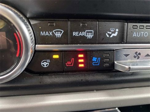 Certified 2024 Ford Expedition Max XLT image 64