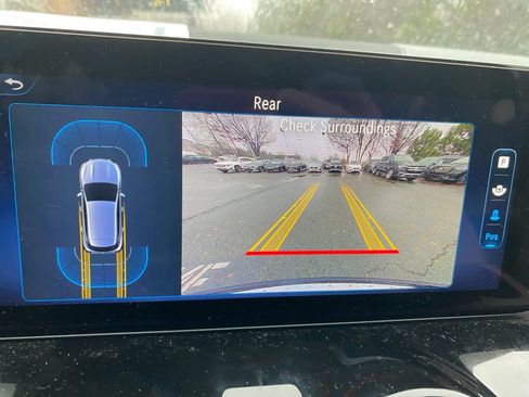 Used 2025 Mercedes-Benz GLA 250 4MATIC image 19