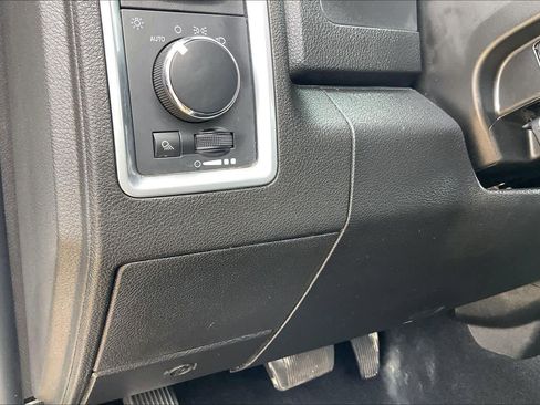 Used 2024 RAM 1500 Classic Warlock image 32