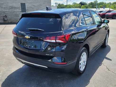 Used 2022 Chevrolet Equinox LT w/ Driver Convenience Package AWD/4WD image 12