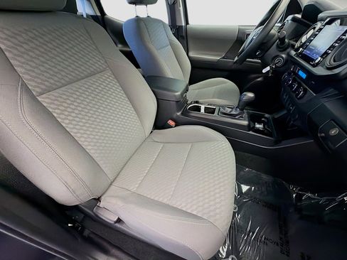 Used 2023 Toyota Tacoma SR image 15