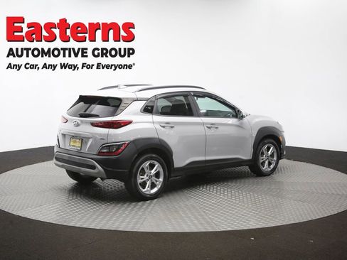 Used 2022 Hyundai Kona SEL AWD/4WD image 40
