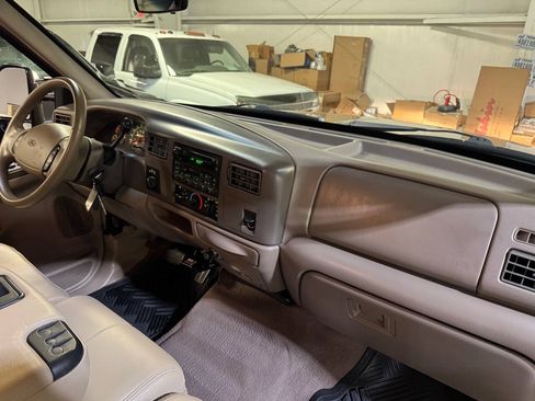 Used 2000 Ford F350 Lariat AWD/4WD image 21