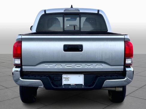 Used 2022 Toyota Tacoma SR5 image 5