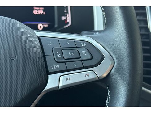 Used 2022 Volkswagen Atlas SEL image 28