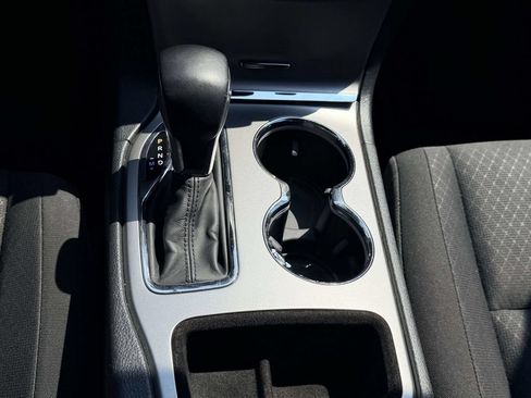Used 2018 Jeep Grand Cherokee Laredo AWD/4WD image 6