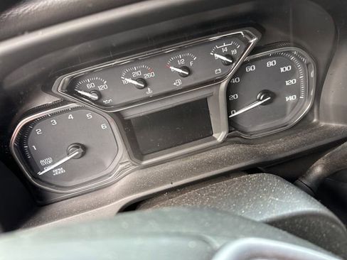 Used 2022 GMC Sierra 1500 Elevation w/ LPO, Elevation Black Package image 10