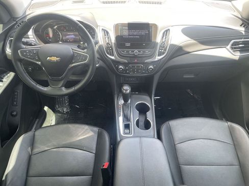 Used 2020 Chevrolet Equinox Premier FWD image 4