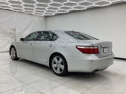 Used 2008 Lexus LS 460 L RWD image 12