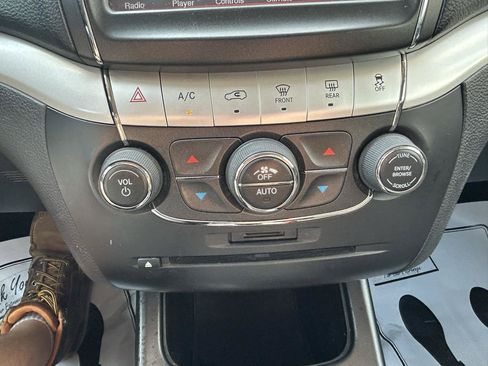 Used 2014 Dodge Journey SXT w/ Quick Order Package 28C FWD image 23