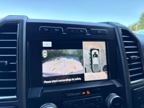 Used 2018 Ford F150 Raptor w/ Equipment Group 802A Luxury AWD/4WD image 32
