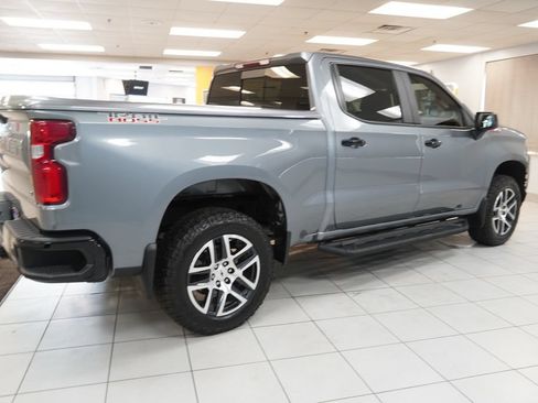 Used 2021 Chevrolet Silverado 1500 LT Trail Boss w/ Convenience Package II AWD/4WD image 13