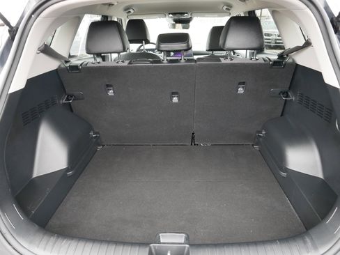 Certified 2025 Kia Seltos X-Line image 18