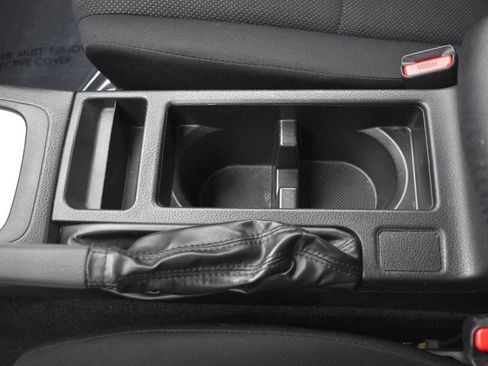Used 2013 Subaru Impreza 2.0i Premium image 28
